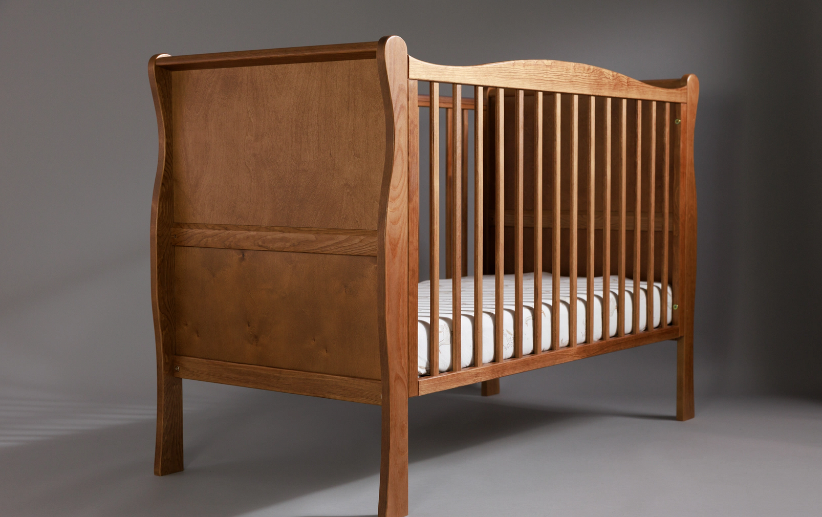 تخت خواب نایرا